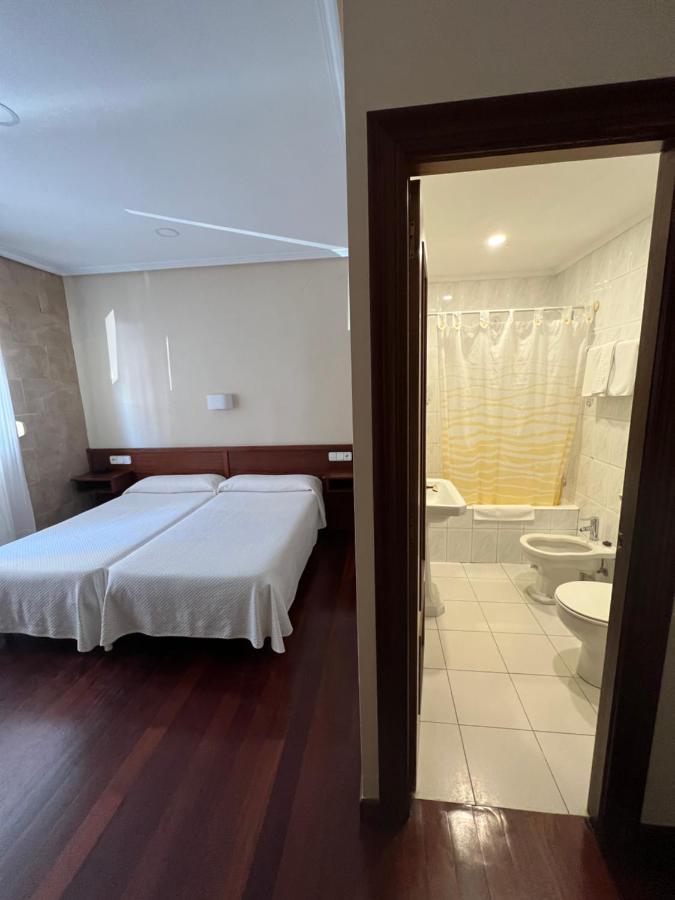 Hotel Ramona Ларедо Екстериор снимка
